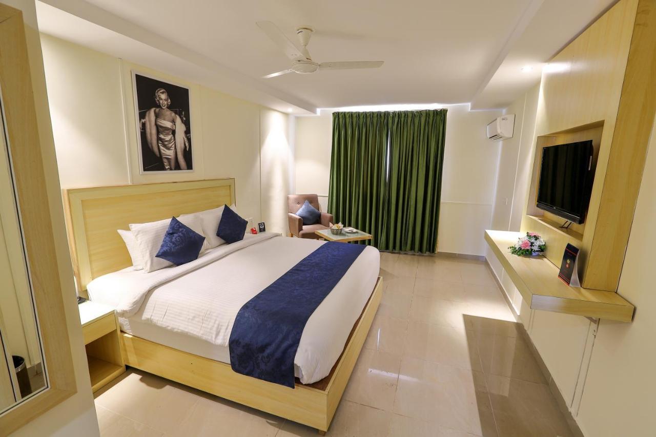 Zip By Spree Hotels Hyde Goa Кандолим Экстерьер фото