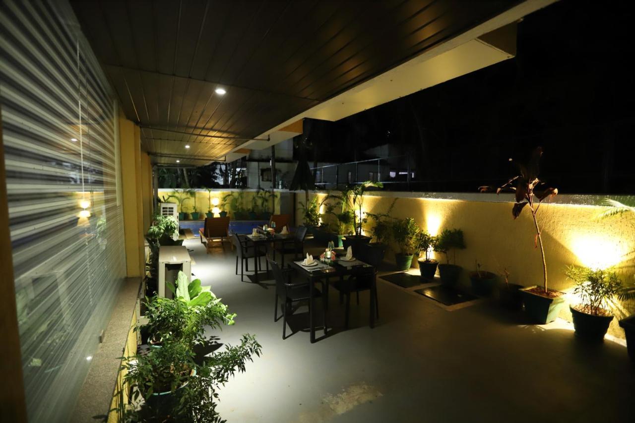 Zip By Spree Hotels Hyde Goa Кандолим Экстерьер фото